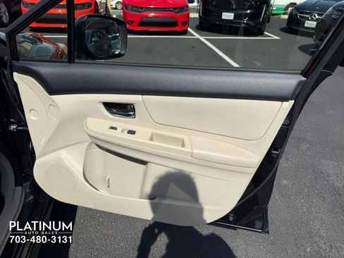 Used 2014 Subaru Crosstrek 2.0i Premium w/ Moonroof Package image 16