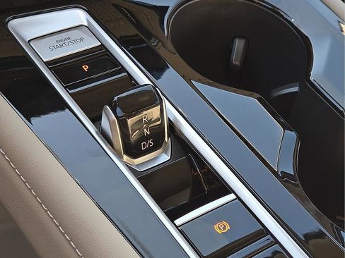 New 2026 Volkswagen Atlas SE FWD image 23