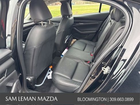 Used 2022 MAZDA MAZDA3 s image 12