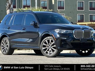 Used 2021 BMW X7 xDrive40i w/ M Sport Package video 1