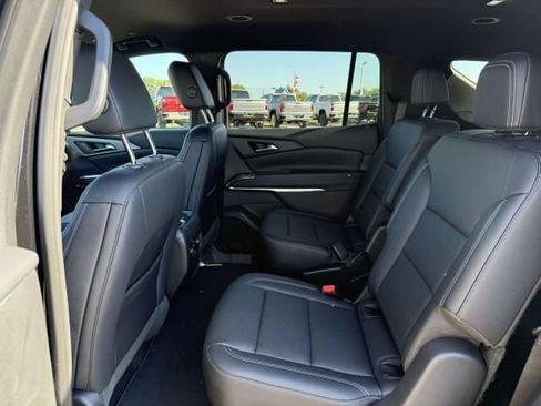 Used 2026 Chevrolet Traverse LT AWD/4WD image 14
