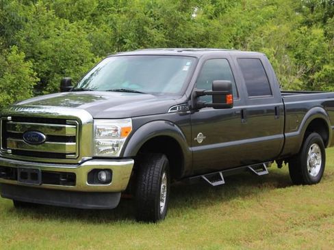 Used 2016 Ford F250 XLT w/ XLT Value Package image 29