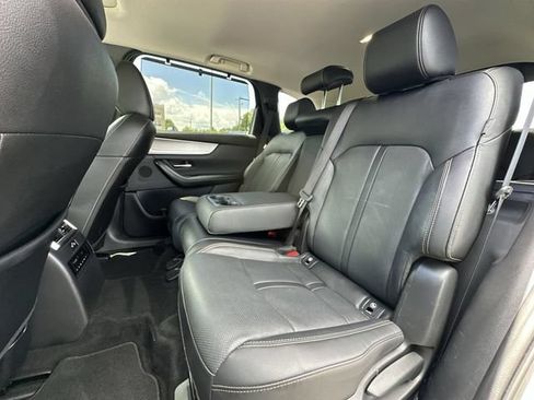 Used 2025 MAZDA CX-90 3.3 Turbo w/ Preferred Package AWD/4WD image 25