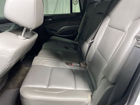 Used 2018 Chevrolet Tahoe LT image 19