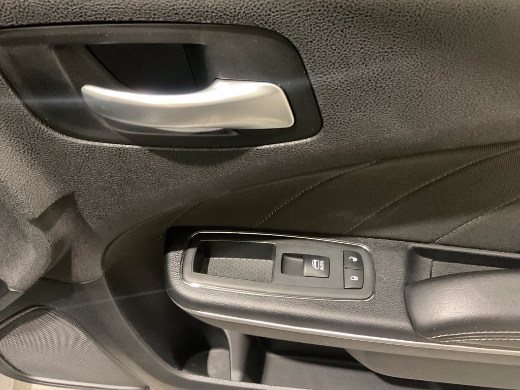 Used 2019 Dodge Charger Scat Pack RWD image 11