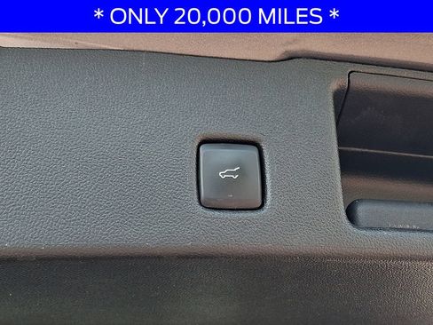 Used 2023 Ford Escape ST-Line w/ Tech Pack #1 AWD/4WD image 28