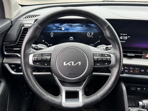 Used 2024 Kia Sportage SX FWD image 17