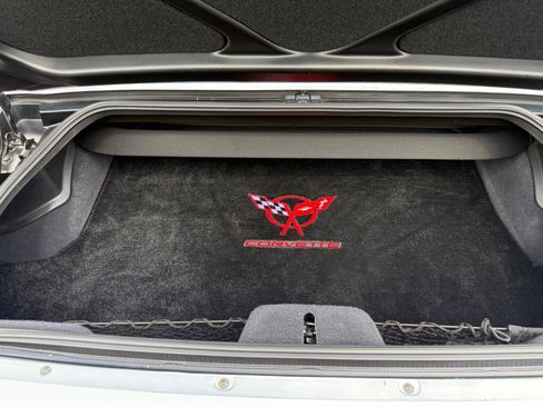 Used 2002 Chevrolet Corvette Convertible w/ Preferred Equipment Group2 RWD image 26