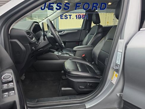 Used 2024 Ford Escape Platinum image 13