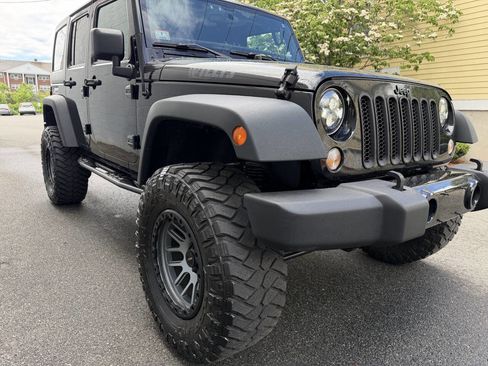 Used 2016 Jeep Wrangler Unlimited Sport AWD/4WD image 11