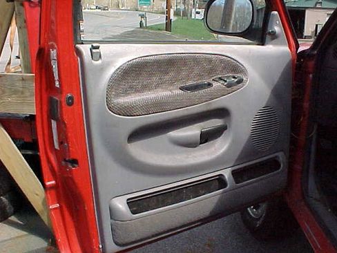 Used 1998 Dodge Ram 2500 Truck 4x4 Quad Cab image 9