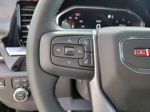 New 2026 GMC Sierra 1500 SLT AWD/4WD image 13