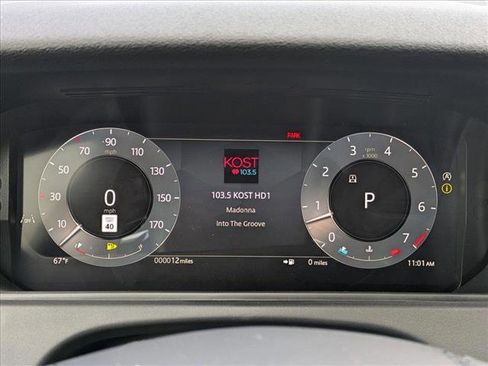 New 2025 Land Rover Range Rover Velar Dynamic HSE image 11