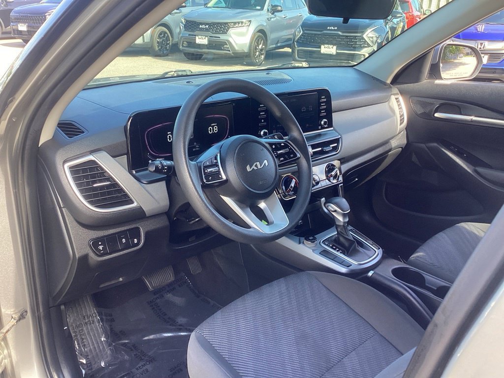 Certified 2024 Kia Seltos LX AWD/4WD image 13