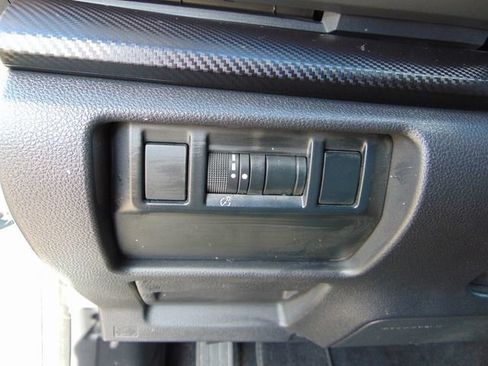Certified 2024 Subaru Crosstrek 2.0i Premium AWD/4WD image 19