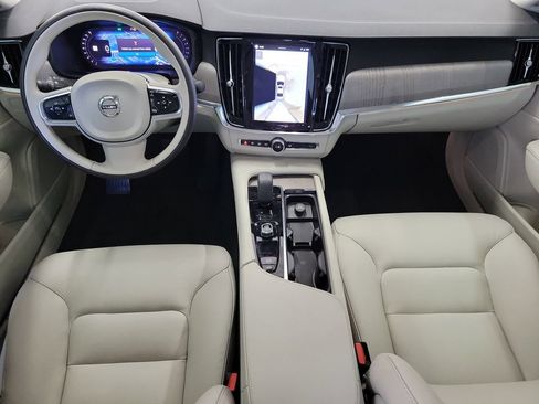 Certified 2023 Volvo S90 B6 Plus AWD/4WD image 17