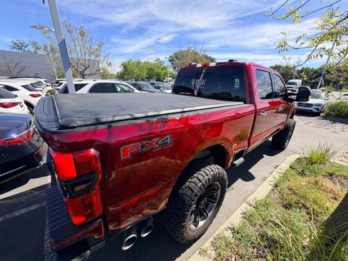 Used 2024 Ford F350 Platinum w/ FX4 Off-Road Package image 6