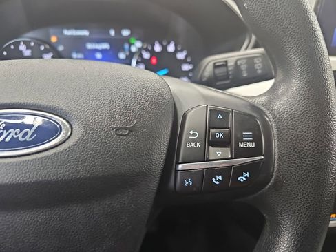 Used 2021 Ford Escape SE FWD image 17
