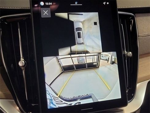 Certified 2026 Volvo XC90 B5 Plus w/ Protection Package image 21