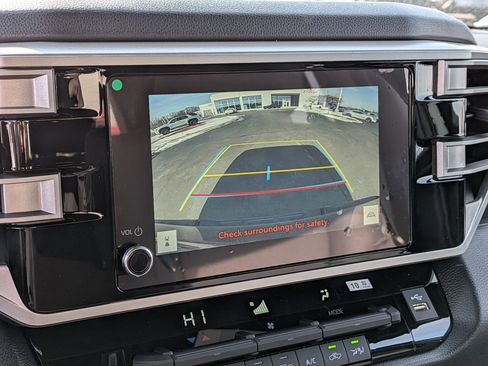 New 2026 Toyota Tundra SR5 w/ SR5 Convenience Package image 21