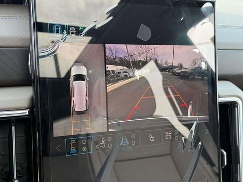 New 2026 GMC Yukon XL Denali w/ Denali Reserve Package image 17