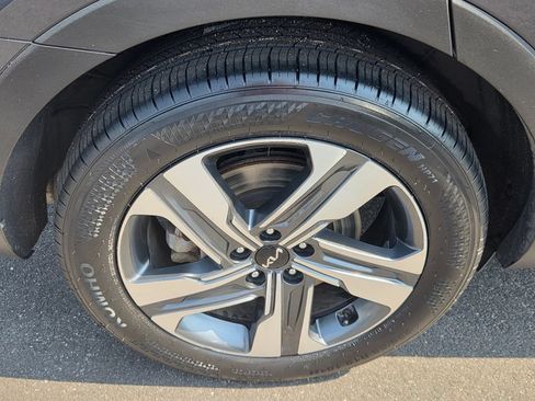 Used 2023 Kia Sorento SX Prestige AWD/4WD image 9