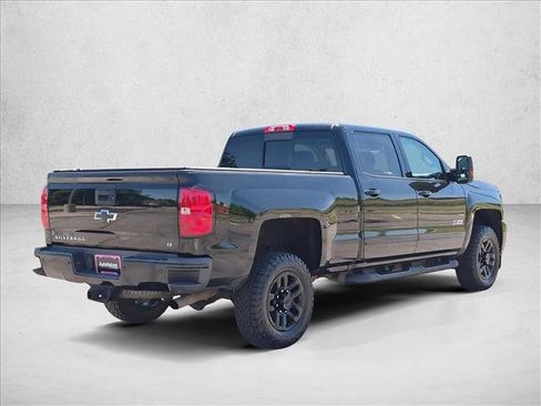 Used 2016 Chevrolet Silverado 2500 LT w/ Midnight Edition AWD/4WD image 5