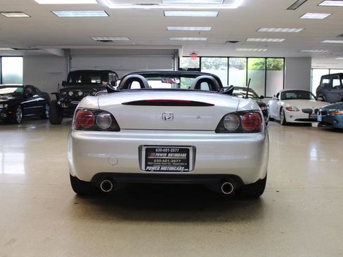 Used 2002 Honda S2000 image 32
