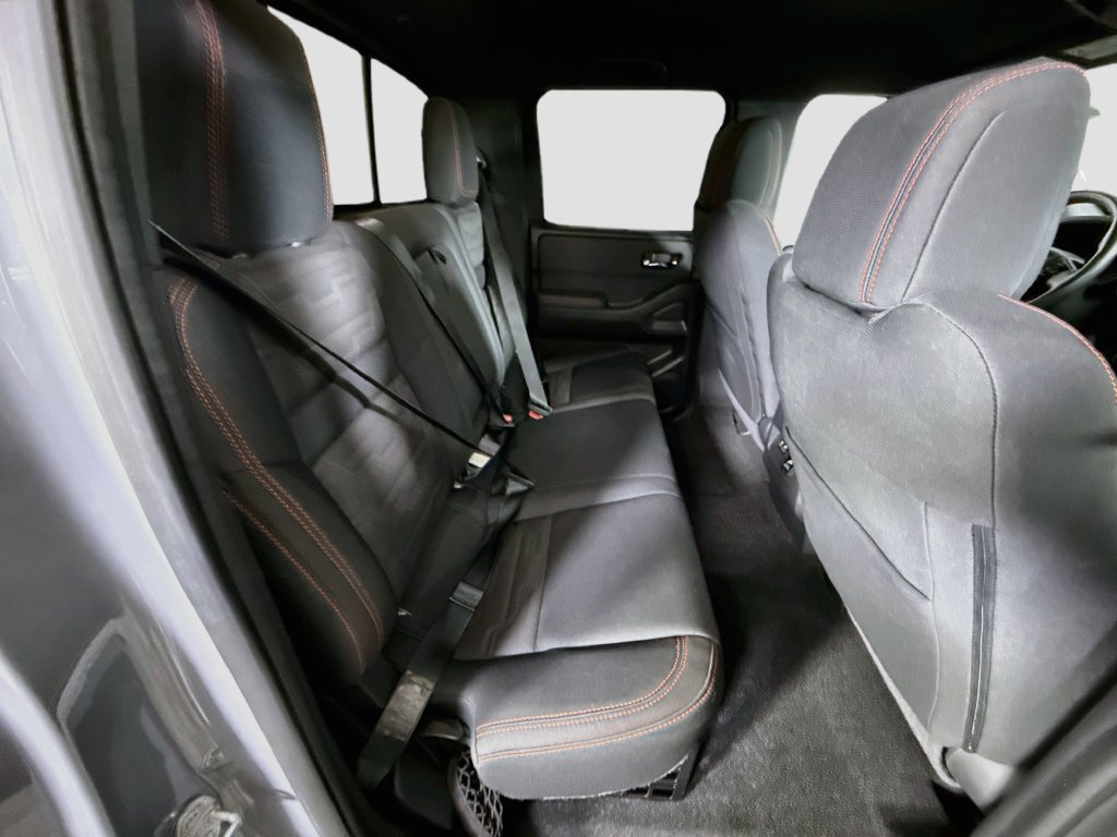 Certified 2022 Nissan Frontier PRO-4X AWD/4WD image 32