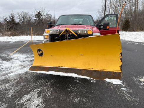 Used 2012 Ford F350 XL w/ PWR Equipment Group image 9