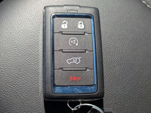 New 2025 Jeep Grand Cherokee Altitude image 25