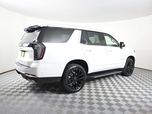 Used 2025 Chevrolet Tahoe High Country w/ Sun And Tow Package AWD/4WD image 6