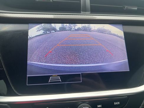 Certified 2022 Buick Encore GX Preferred w/ Cold Weather Comfort Package image 40