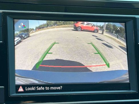 Certified 2024 Volkswagen Tiguan S image 25