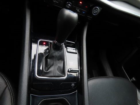 Used 2024 Jeep Compass Limited image 33