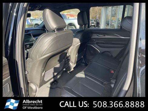 New 2026 Jeep Grand Cherokee Limited image 11