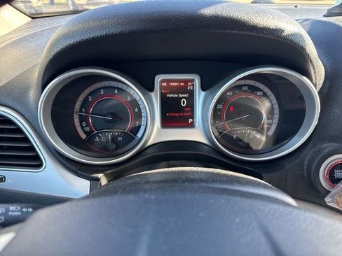 Used 2019 Dodge Journey GT image 19