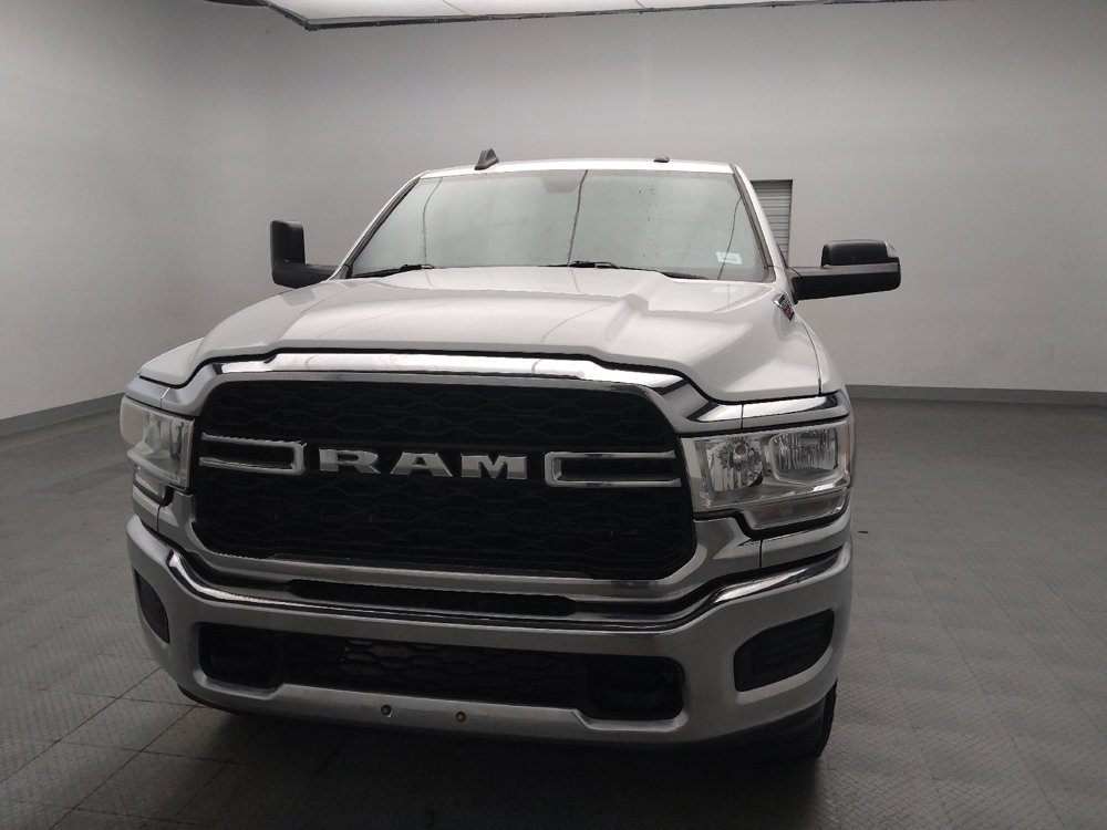 Used 2022 RAM 2500 Tradesman w/ Chrome Appearance Group AWD/4WD image 15