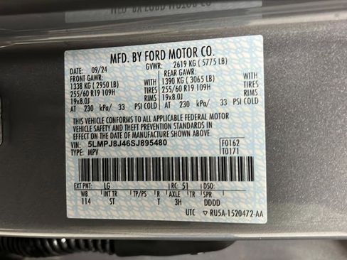 Used 2025 Lincoln Nautilus Premier w/ Equipment Group 102A AWD/4WD image 31