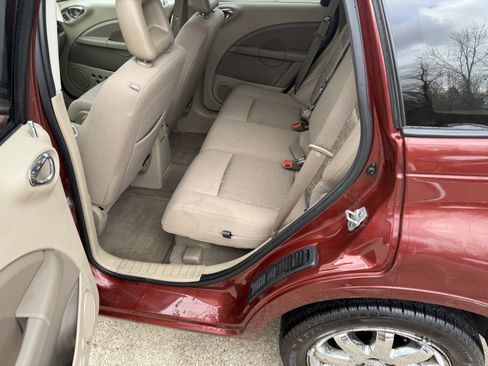 Used 2008 Chrysler PT Cruiser image 13