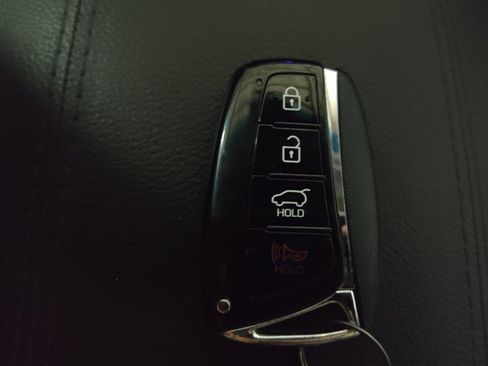 Used 2018 Hyundai Santa Fe Sport FWD image 32