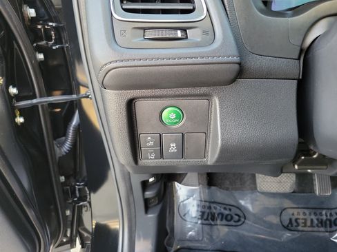 Used 2021 Honda HR-V EX-L image 27