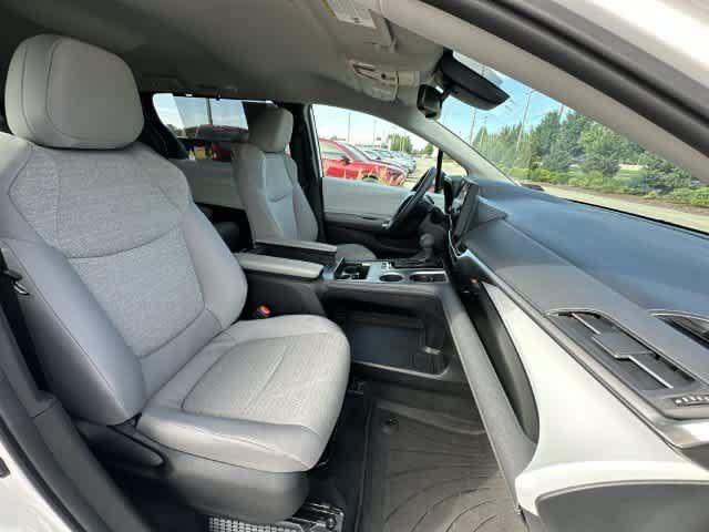 Used 2026 Toyota Sienna LE AWD/4WD image 19