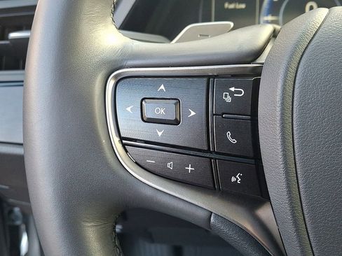 Used 2024 Lexus ES 350 w/ Premium Package image 22