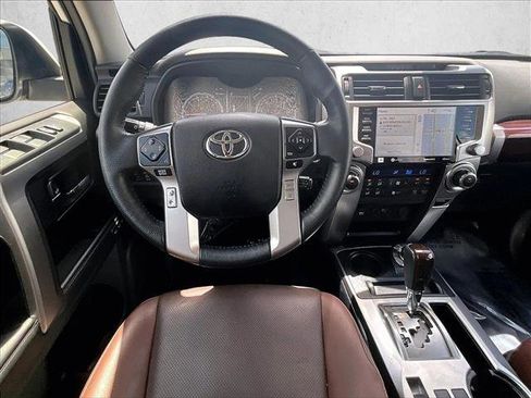Used 2024 Toyota 4Runner Limited AWD/4WD image 7