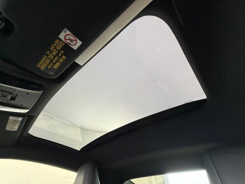 Used 2018 Lexus LC 500 Coupe w/ Sport Package image 14