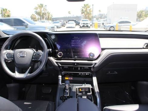 Certified 2024 Lexus TX 350 FWD w/ Captains Chair Package image 11