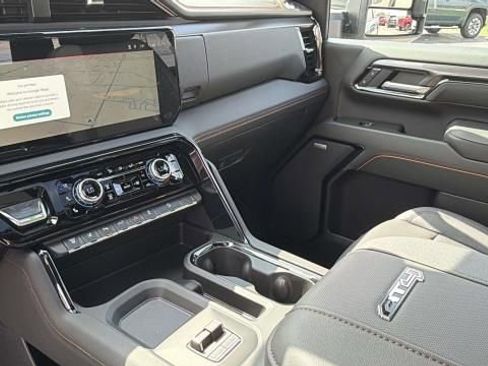 New 2026 GMC Sierra 2500 AT4 w/ Max Trailering Package AWD/4WD image 18