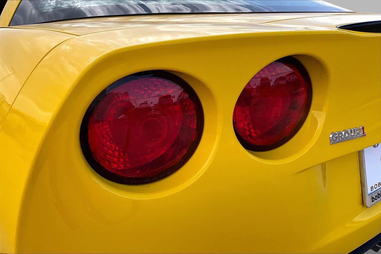Used 2007 Chevrolet Corvette Coupe w/ Preferred Equipment Group RWD image 23