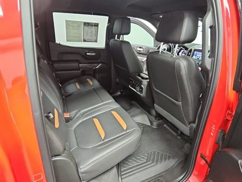 Used 2021 GMC Sierra 1500 AT4 w/ AT4 Premium Package AWD/4WD image 37